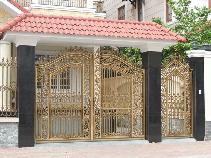 Cổng mái Thái là một loại cổng được thiết kế theo phong cách kiến trúc của Thái Lan