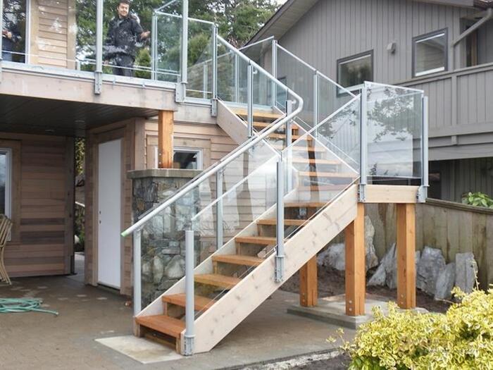 Ưu điểm của cầu thang trước nhà