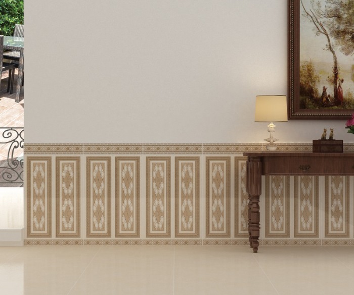 Mẫu gạch ốp tường màu nâu được kết hợp với gạch lát nền giả gỗ tạo nên tổng thể không gian hài hòa.