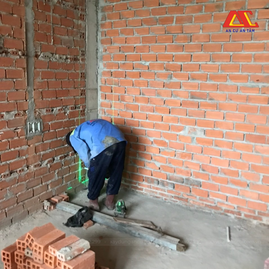 Lắp đặt điện nước âm tường chính xác, gọn gàng, đảm bảo vận hành ổn định lâu dài