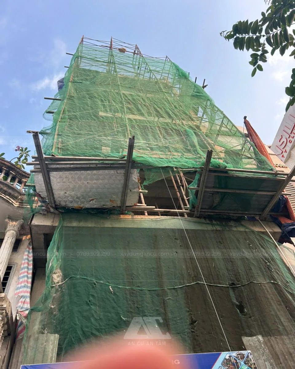 Thi công nhà phố Thầy Tuệ - Quận 3